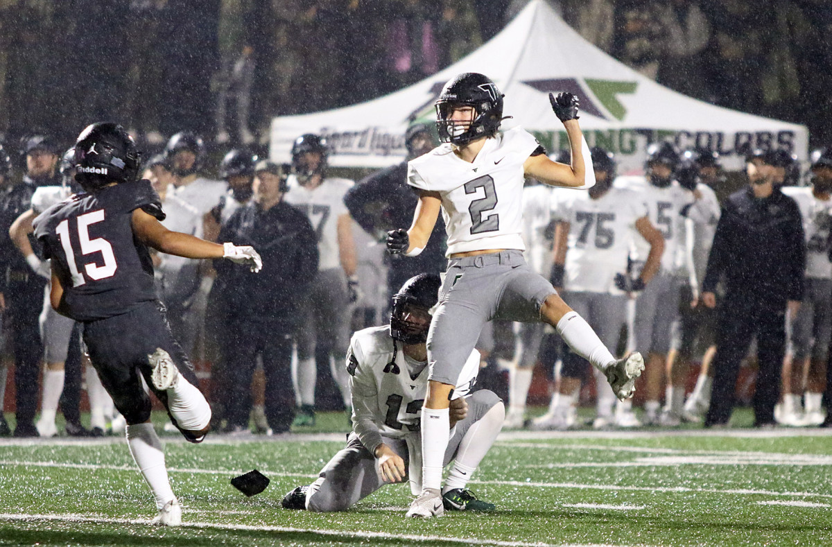 Tualatin Tigard football Oregon October 28 2022 Dan Brood 15